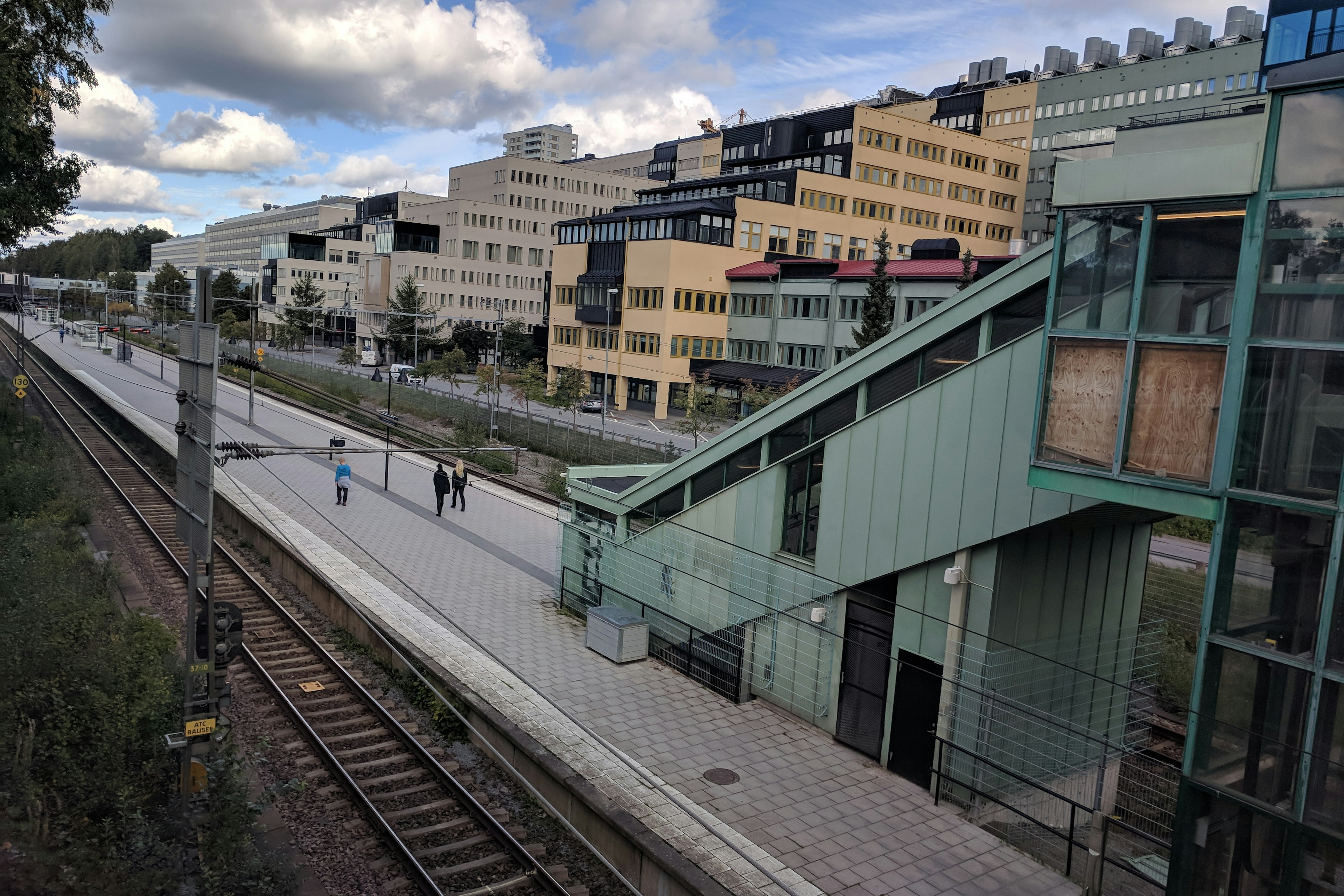 Handen Station